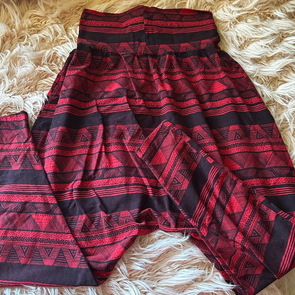 American Apparel Red&Black Aztec Harem Pants